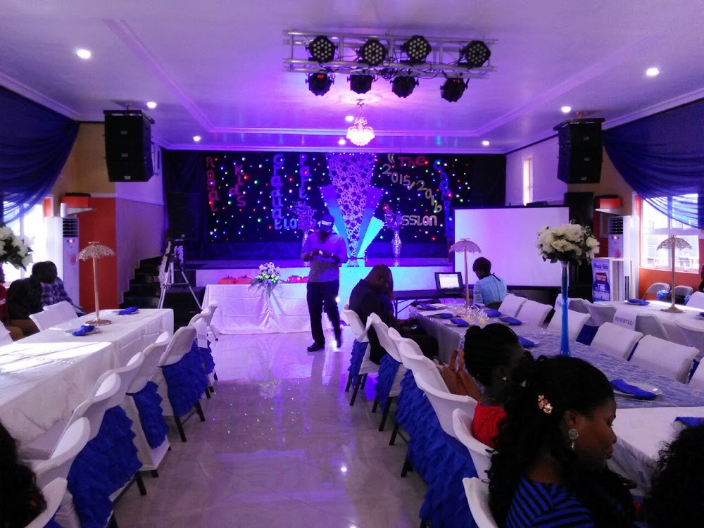 De Diamond Event Center photo 2